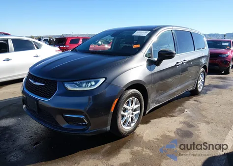 2023 Chrysler Pacifica Touring L z USA, uszkodzony, nr VIN 2C4RC1BG0PR596547